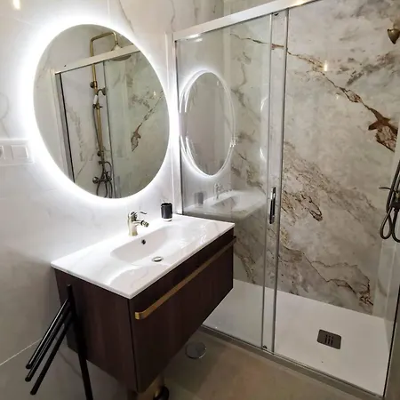 Stylish 2 Bedroom By Pride * Μασπαλόμας