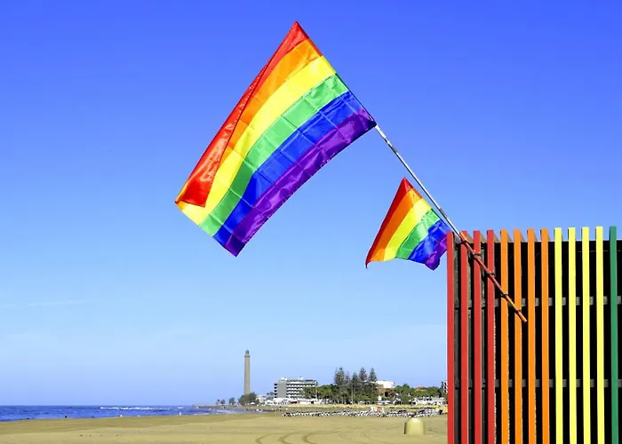 Stylish 2 Bedroom By Pride *