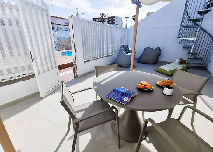 Stylish 2 Bedroom By Pride Prázdninový dům *